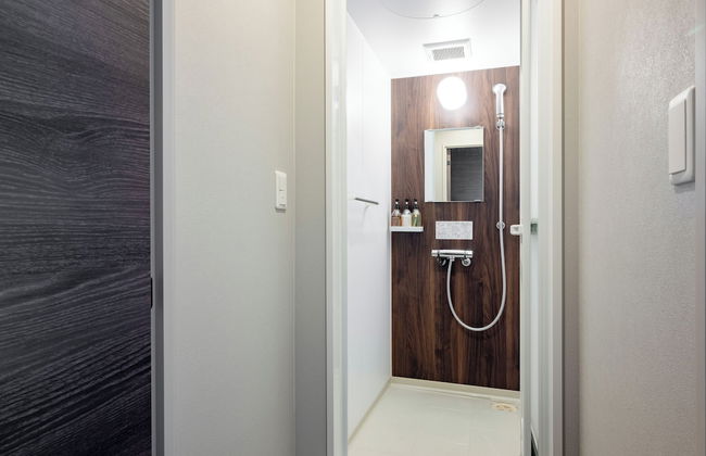 Minn Chitose - Photo 35