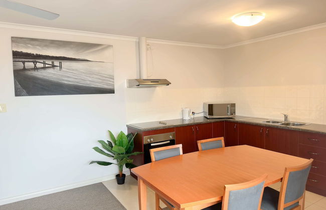 Port Vincent Motel & Apartments - Photo 30