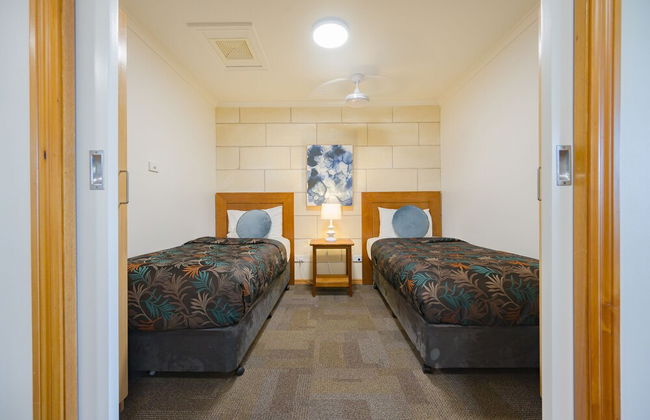 Loch Ard Motor Inn - Foto 12