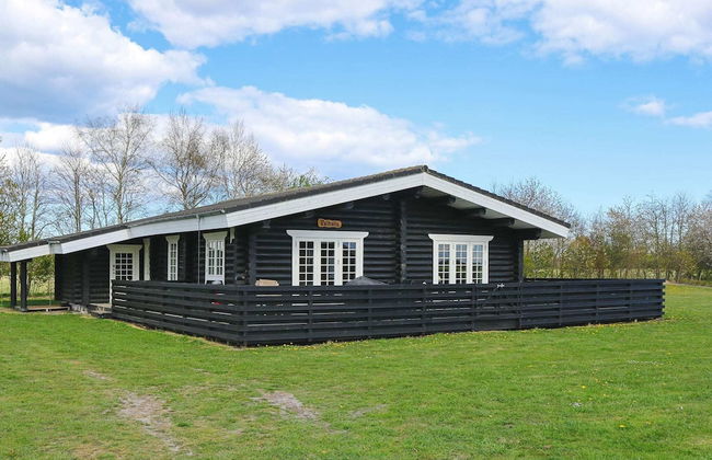8 Person Holiday Home in Hadsund - Foto 16