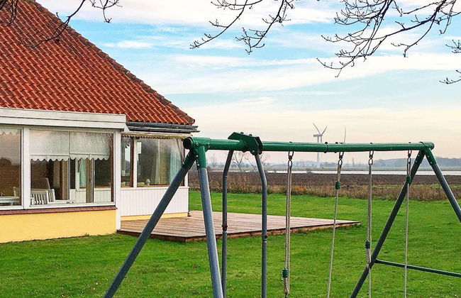 8 Person Holiday Home in Harpelunde - Foto 38