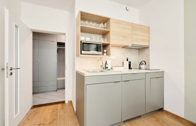 Honest SMICHOV - Foto 33