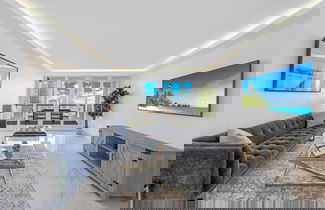 Foto 2 - Serene and Modern Apartment Centrally Located