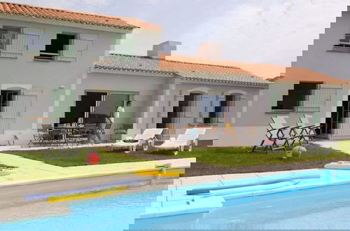 Photo 37 - 1 bedroom Apartment in L'Aiguillon-sur-Vie with swimming pool and garden