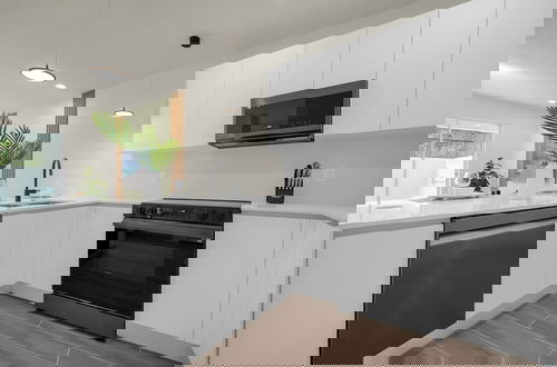 Foto 9 - Upstay - Townhouse With Private Pool and Foosball