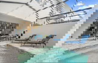 Foto 2 - Upstay - Townhouse With Private Pool and Foosball