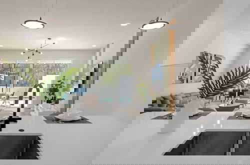 Foto 8 - Upstay - Townhouse With Private Pool and Foosball
