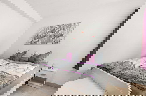 Photo 6 - Modern Apartment in Sebnitz With a Terrace in Sebnitz