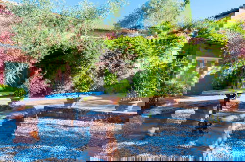 Foto 69 - Bright Farmhouse in Montecatini Terme With Swimming Pool