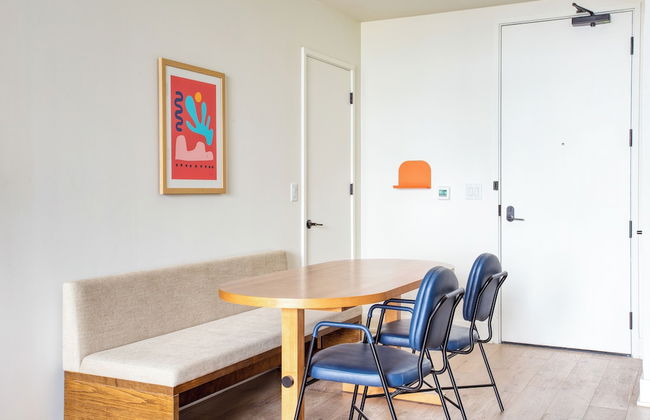 The Natiivo by AvantStay – Modern High-Rise with Rooftop Pool & Skyline Views - Foto 35