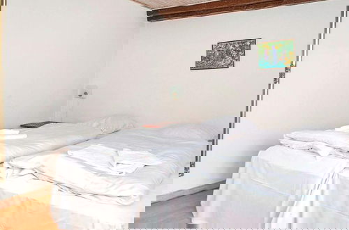 Photo 13 - 6 Person Holiday Home in Hojer