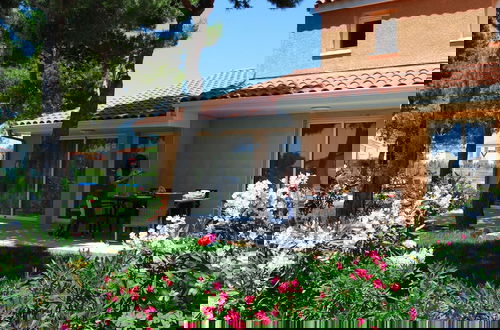 Foto 12 - Colorful Holiday Home With a in Mediterranean Style