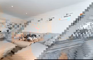 Foto 2 - Host Stay Martlet House
