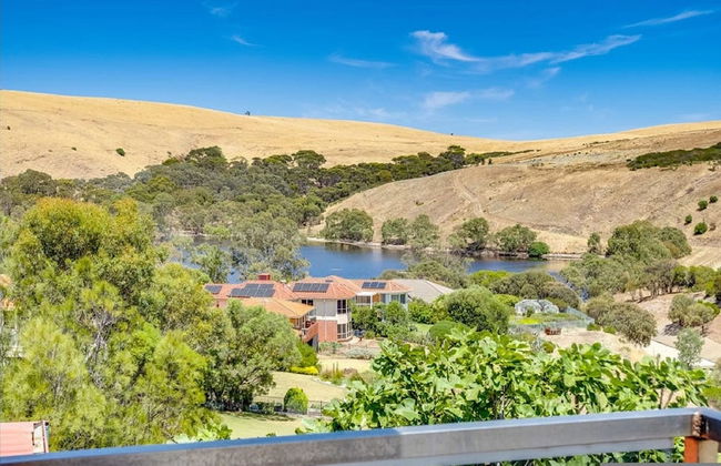 The Darling of Marina - A Hilltop and Sea Getaway - Foto 15