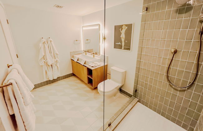 Luxurious Downtown Escape - Foto 48