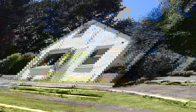 Foto 1 - Comfortable Holiday Home With Fantastic sea View