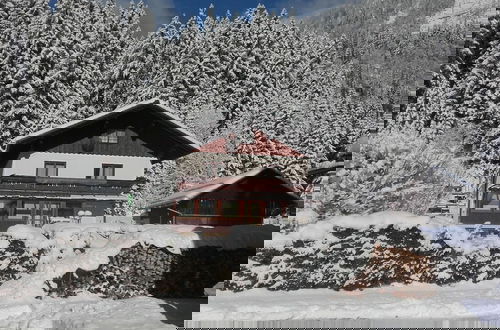 Foto 17 - Charming Holiday Home in Gosau
