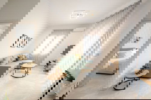 Foto 8 - Minimal Chic Retreat Suite