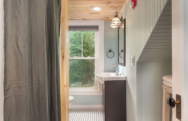 TuckAway Suites at East Branch - Foto 31