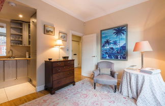 Photo 3 - Long Stay Discounts - Charming 1 bed apt Chelsea