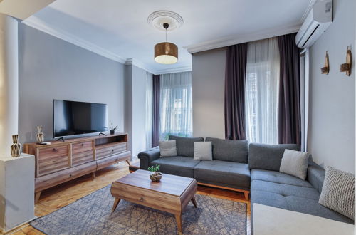 Foto 22 - Marvelous Bright 4BR Ap in Taksim Square