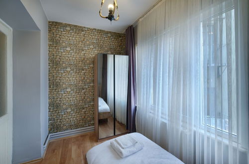 Foto 8 - Marvelous Bright 4BR Ap in Taksim Square