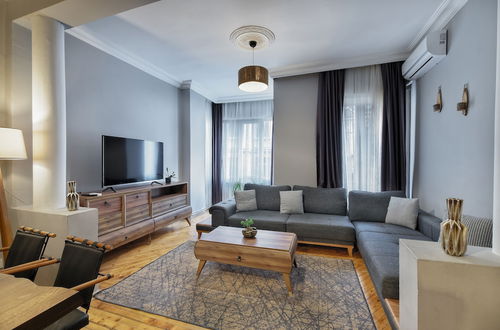 Foto 20 - Marvelous Bright 4BR Ap in Taksim Square