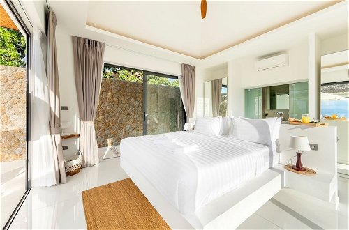 Photo 31 - Beautiful 4 Bedroom Luxury Villa with Sea Views - KBR2