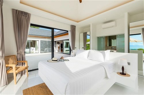 Photo 28 - Beautiful 4 Bedroom Luxury Villa with Sea Views - KBR2