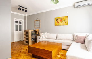 Photo 2 - Central and Convenient Flat in Kad k y