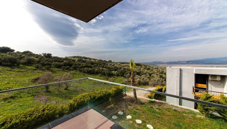 Photo 1 - Gorgeous Flat With Nature View in Milas