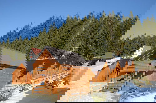 Foto 12 - Cozy Berane Stay in Ski Area With On-site Restaurant