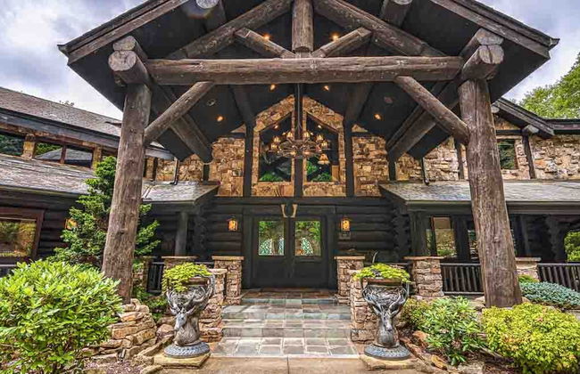 Forge Lake Lodge in Topton - Photo 58