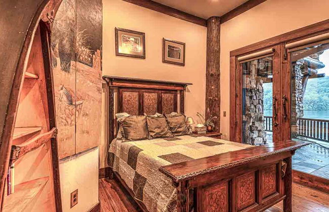 Forge Lake Lodge in Topton - Photo 46