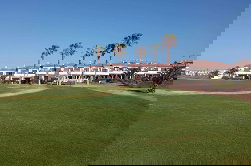 Foto 7 - Golf Course and sea Views With two Terraces!