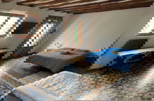 Foto 9 - Lovely 2-bed Apartment in Barcelonas Best Location