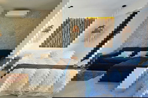 Photo 17 - Blanko Living