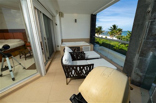 Foto 80 - Stunning Ocean Front By Condo Boutique