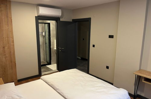 Photo 31 - Neo Suite Hotel