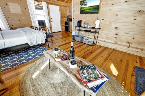 Photo 11 - Mesquite Cabin With Hot Tub & Hill Country Views