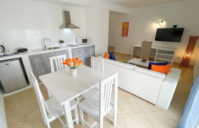 Branco Suites - Photo 31