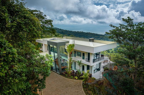 Photo 20 - Casa Amigos - Breathtaking Luxe Ocean View Villa