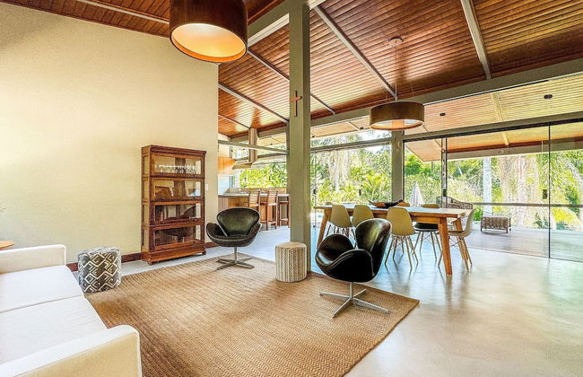 Arquitetura única na Granja Viana - Foto 46