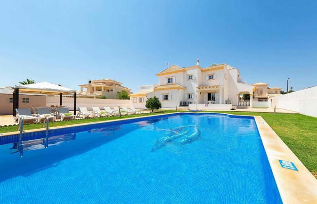 Villa Marlene in Guia - Photo 1