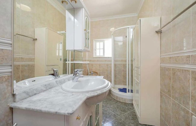 Villa Marlene in Guia - Photo 15