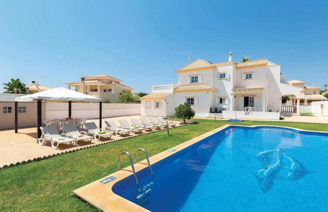 Villa Marlene in Guia - Photo 2