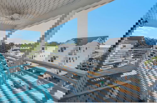 Foto 80 - Minutes to Beach & Largest Public Beach Access, Modern New Build in Inlet