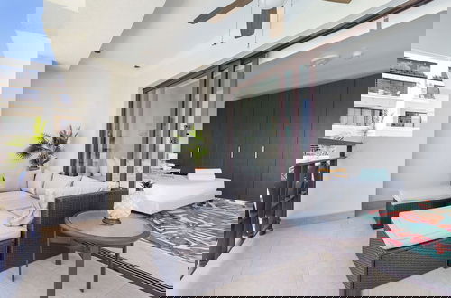 Foto 23 - Beautiful 2BR Condo w Large Balcony in Palm Beach
