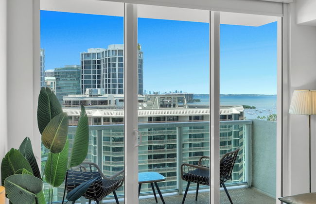 Beautiful Blue Gold Studio Ocean View - Photo 39
