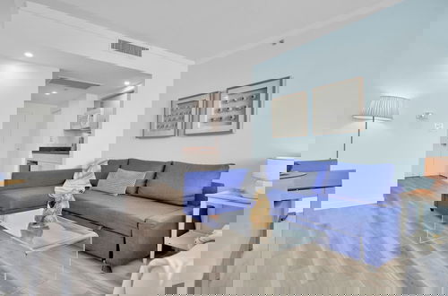 Photo 11 - Beautiful Blue Gold Studio Ocean View